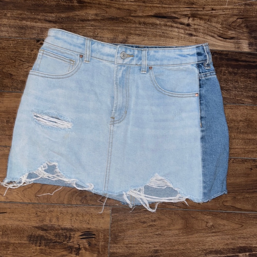 No stains rips only been worn a few times